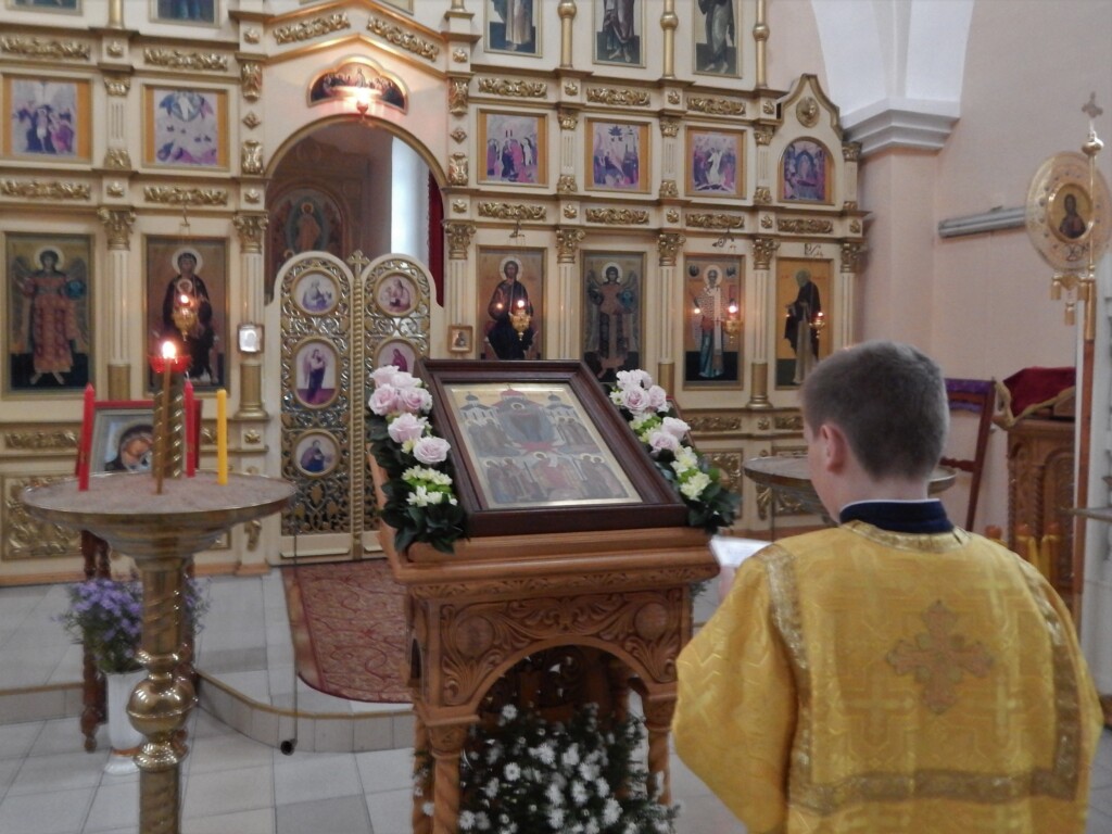 ВСЕНОЩНОЕ БДЕНИЕ НАКАНУНЕ ПОКРОВА ПРЕСВЯТОЙ ВЛАДЫЧИЦЫ НАШЕЙ БОГОРОДИЦЫ И ПРИСНОДЕВЫ МАРИИ