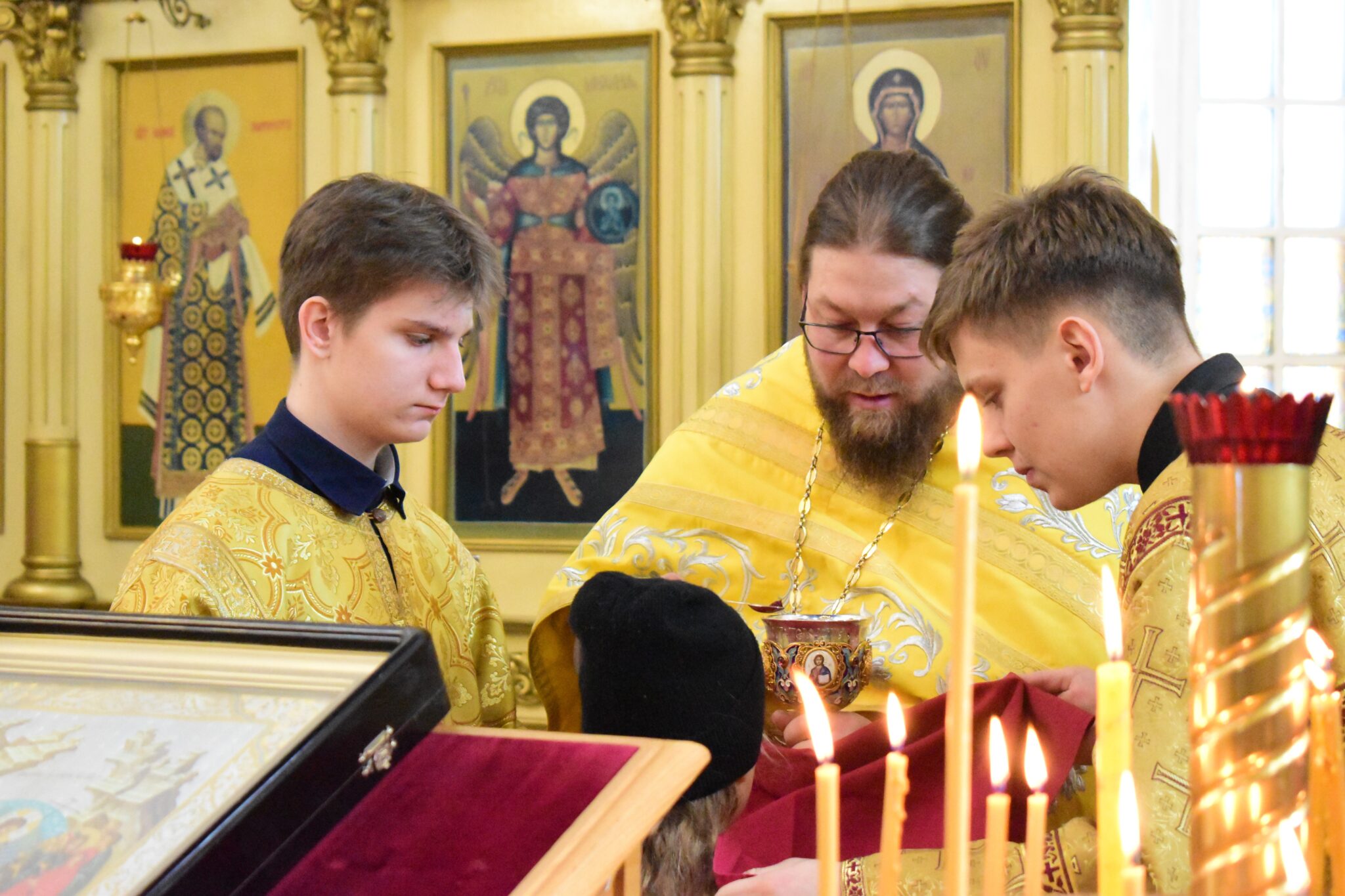 Богослужение в Неделю 21-ю по Пятидесятнице в Свято-Никольском храме